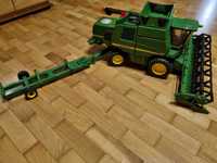 Kombajn zabawka Bruder John Deere T670i