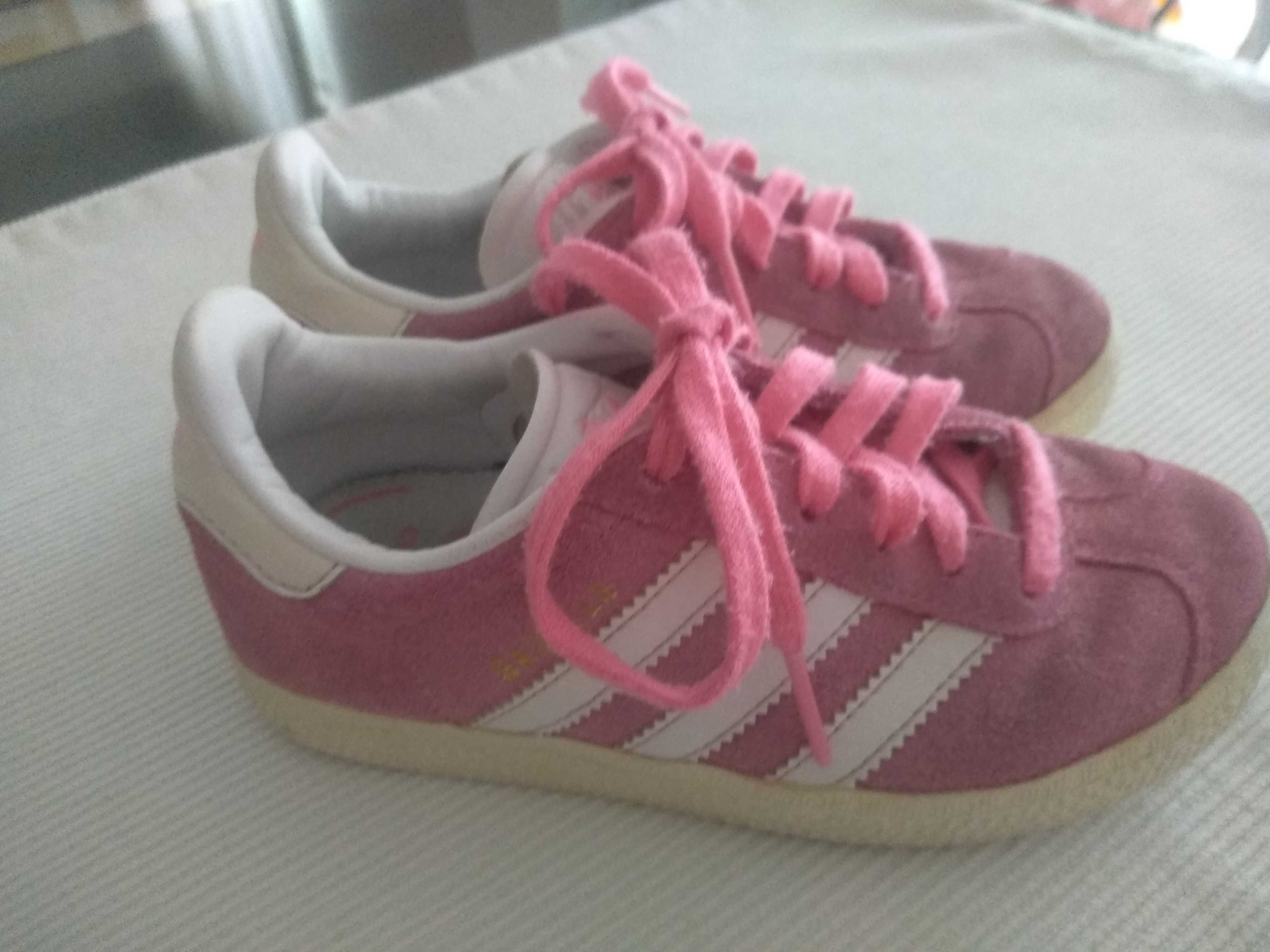 Sapatilhas Adidas Gazelle 28