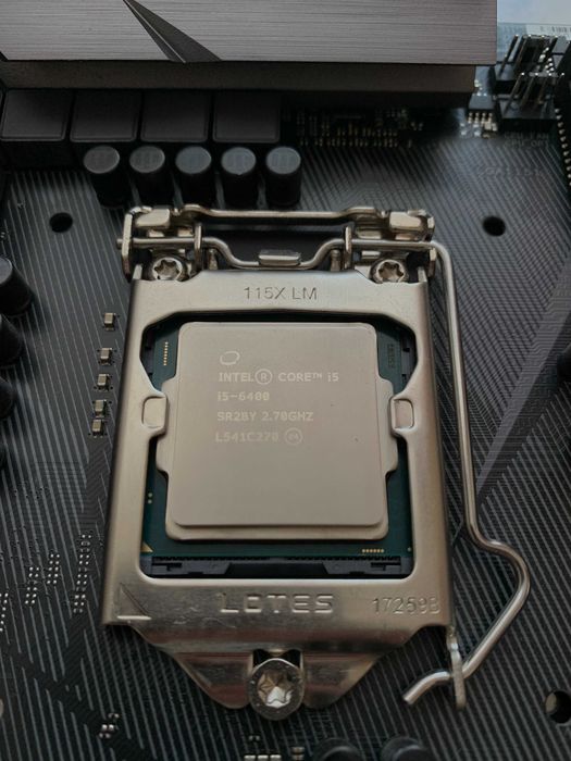 Материнська плата Asus Strix Z270F + Intel core i5 6400