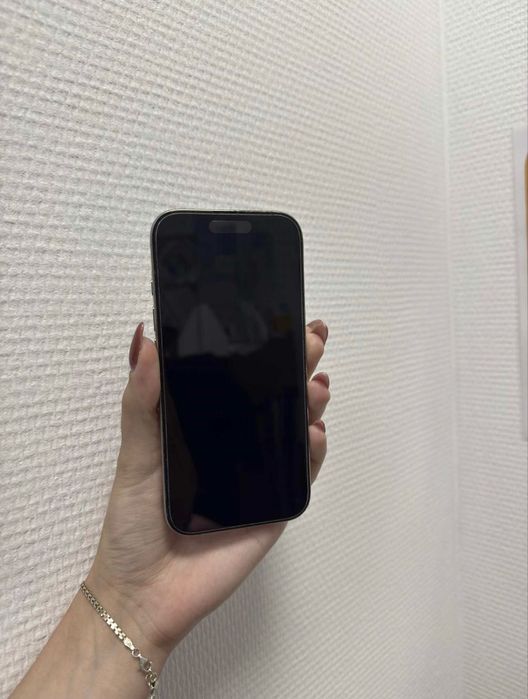 Продам iPhone 16 PRO 128gb