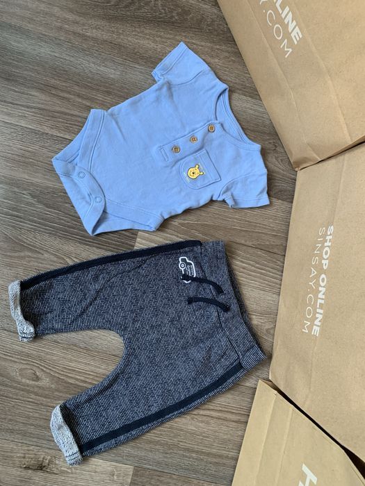 Продаю пакет детских вещей на мальчика и девочку