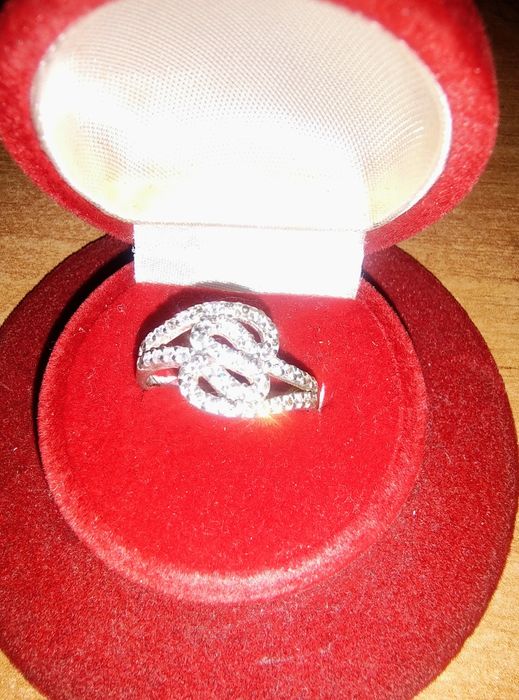 Srebrny pierścionek 925