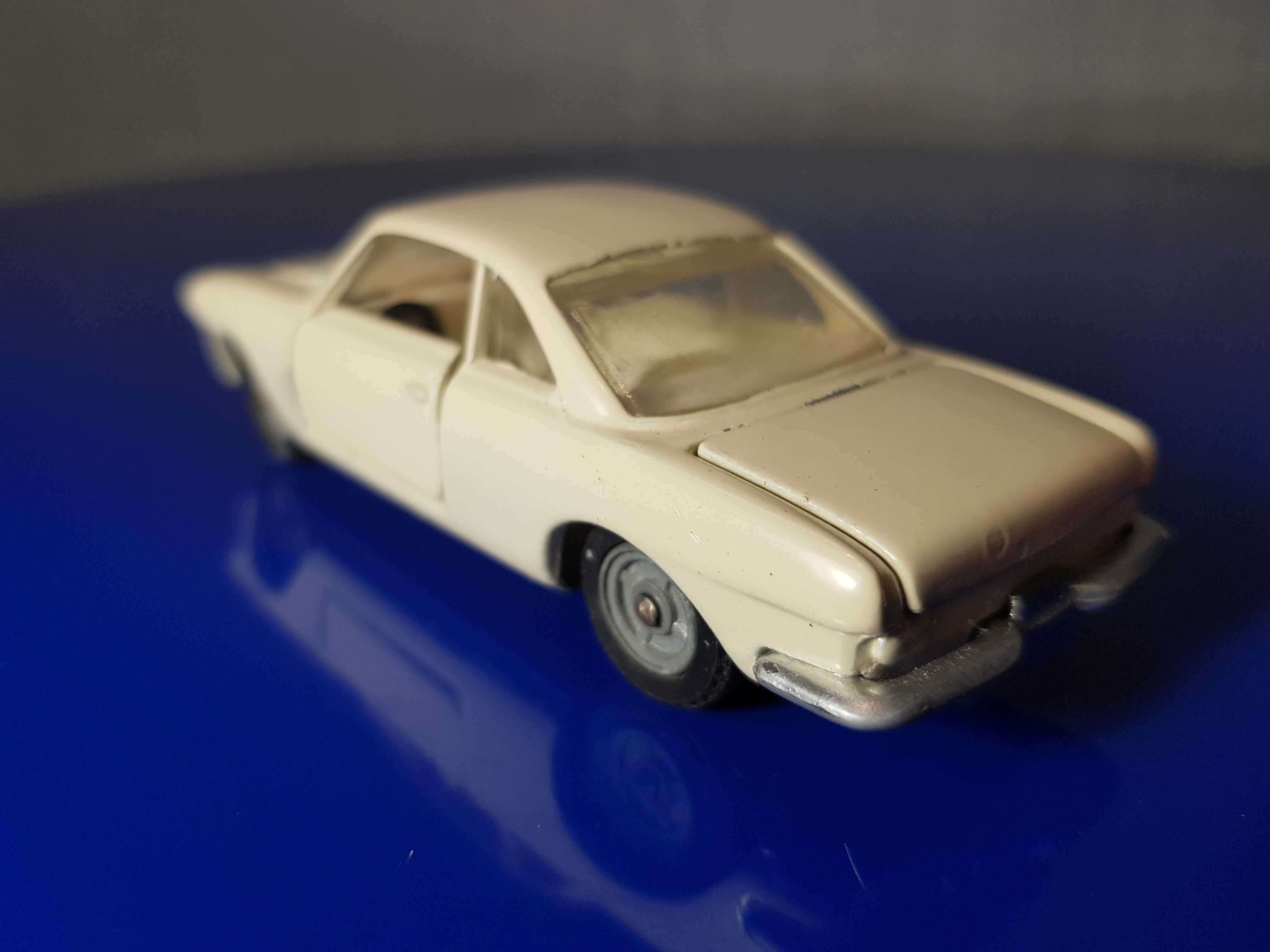 Продам колекційну модель СССР Fiat Siata 1/43