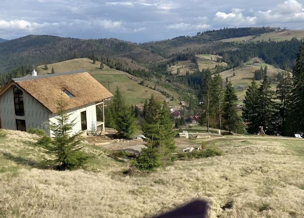 Продаж 2-поверхового будинку в Буковелі, вул. Подина