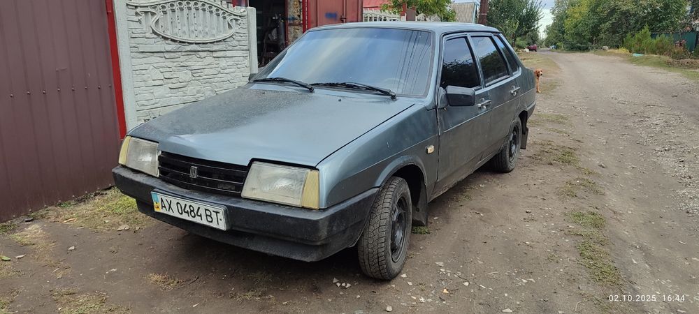 Продам ваз 21099
