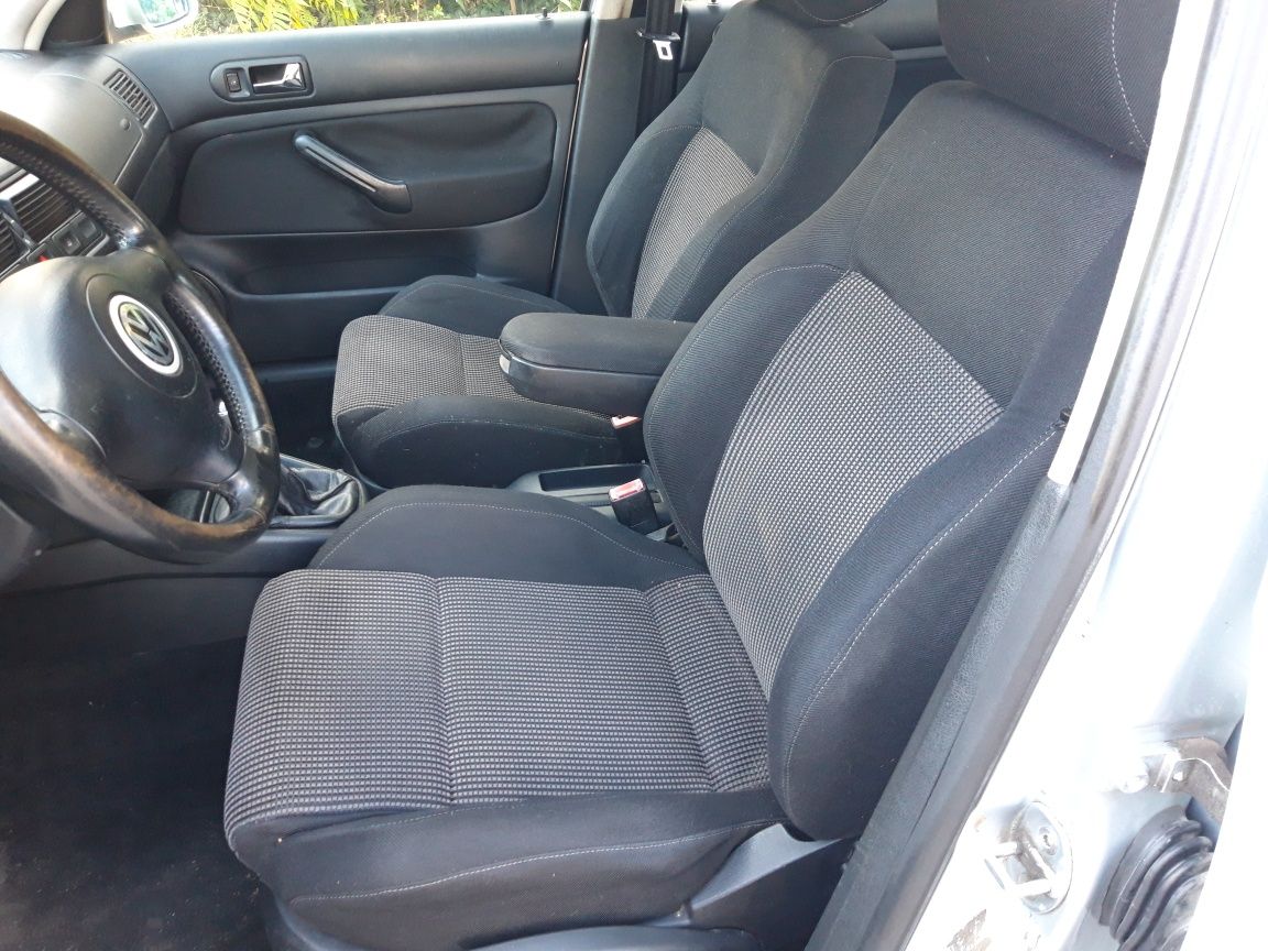 Volkswagen Golf IV 2001 2.0 Klima bezwypadkowy z NIEMIEC Doinwestowany
