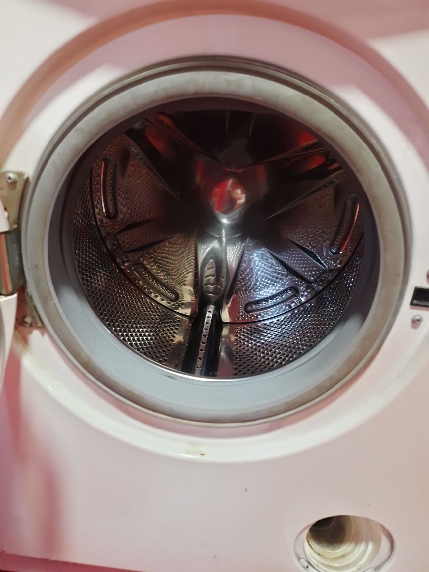 Продам пральну машинку whirlpool AWM 5140 8 кг на запчастини