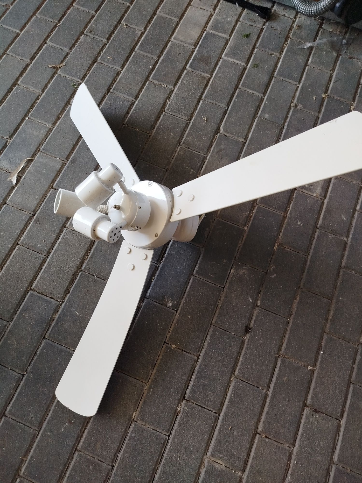 Żyrandol wiatrak aire ryder Cyrus 107 cm