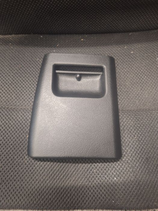 Klapka schowka pasażera prawa tył Honda GL 1500 Goldwing.Nowa(Oem)