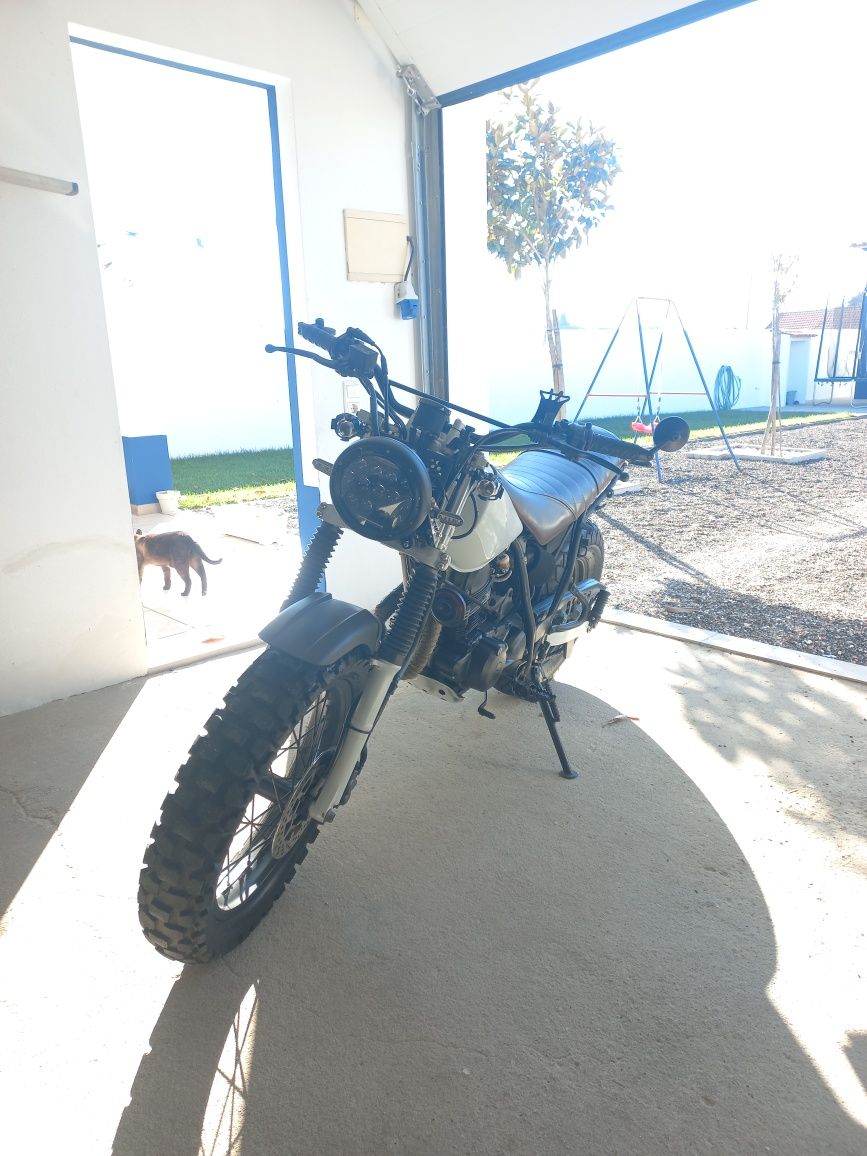 TW 125 impecável