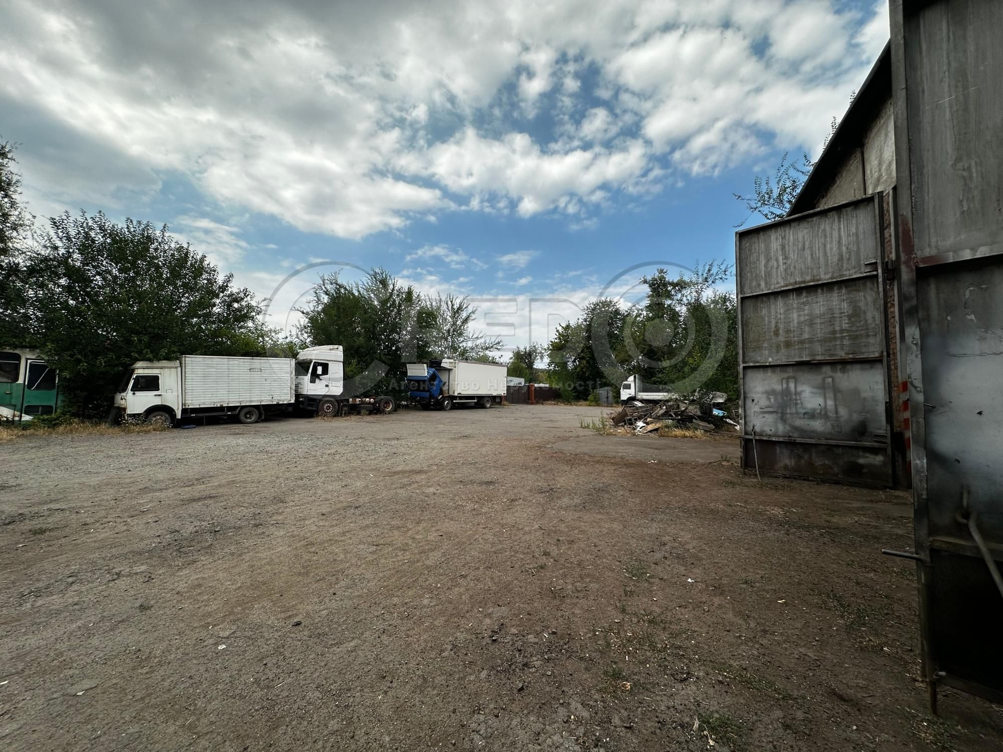 Продаж боксів, р-н Більшовик