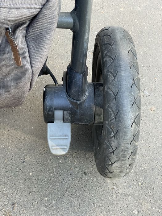 Wózek Joie 2w1 z gondolą i adapterem do fotelika maxicosi