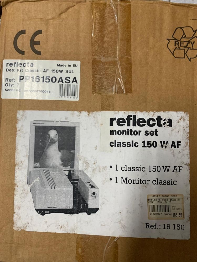 Projetor Classic Monitor Set 150 AF da Reflecta