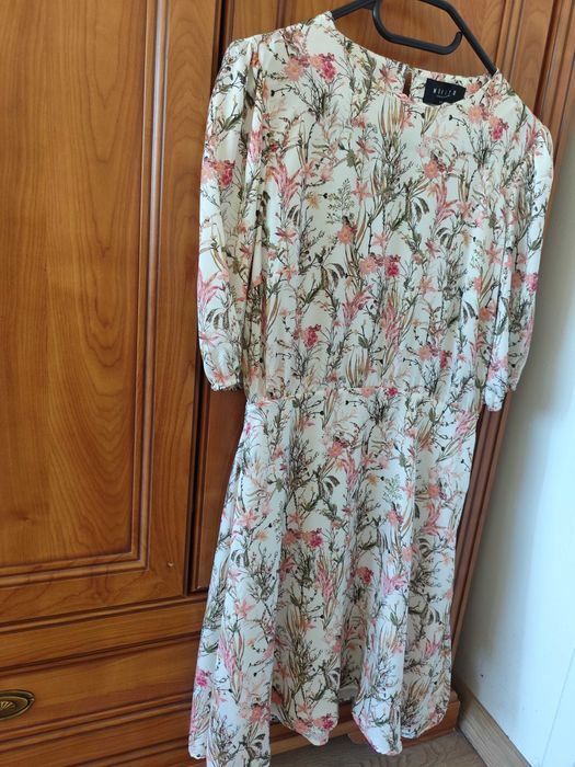 Sukienka letmnia damska Mohito