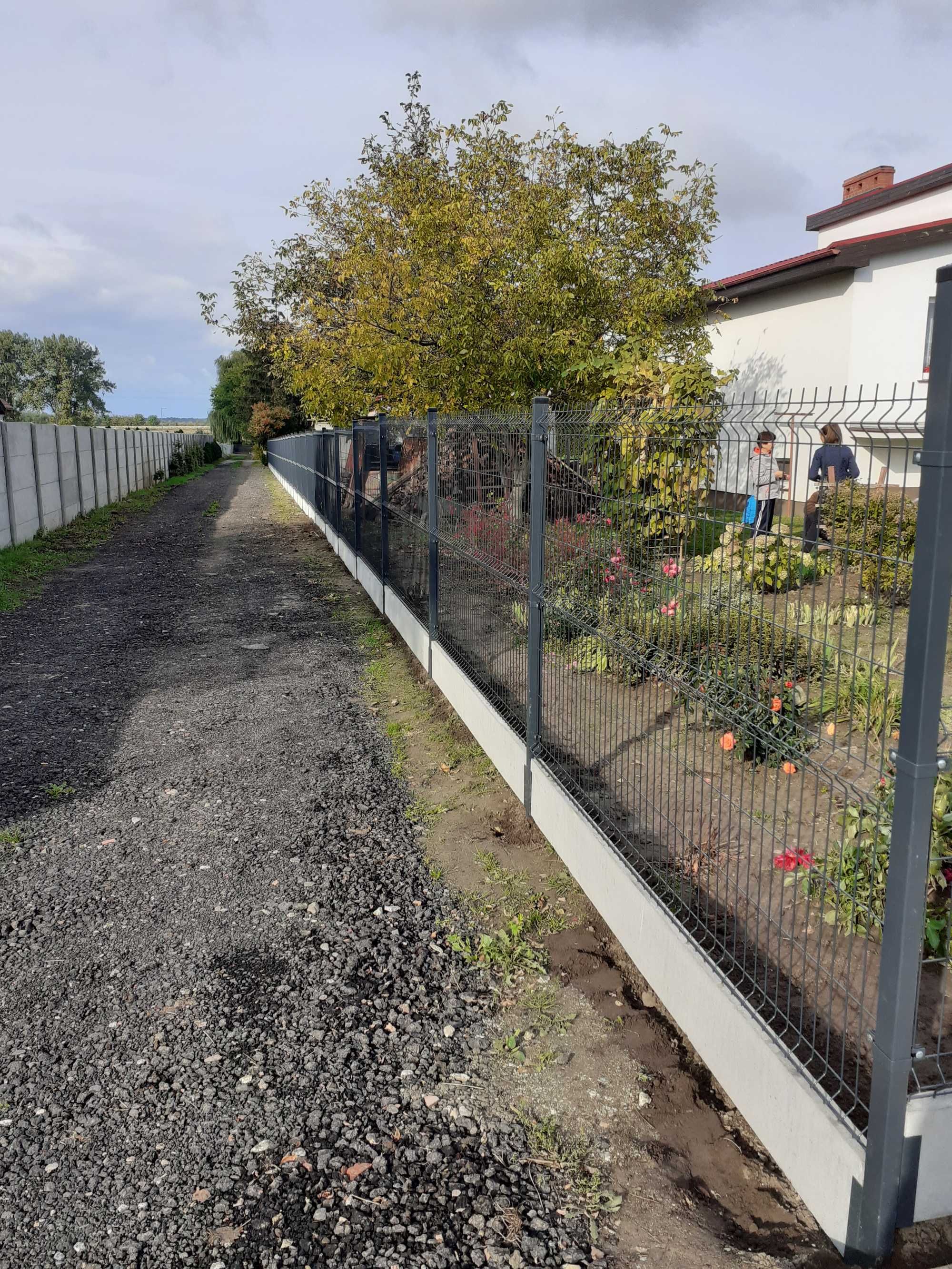 Panel ogrodzeniowy 3D fi.4 153 x 250cm antracyt RAL7016 panele płot