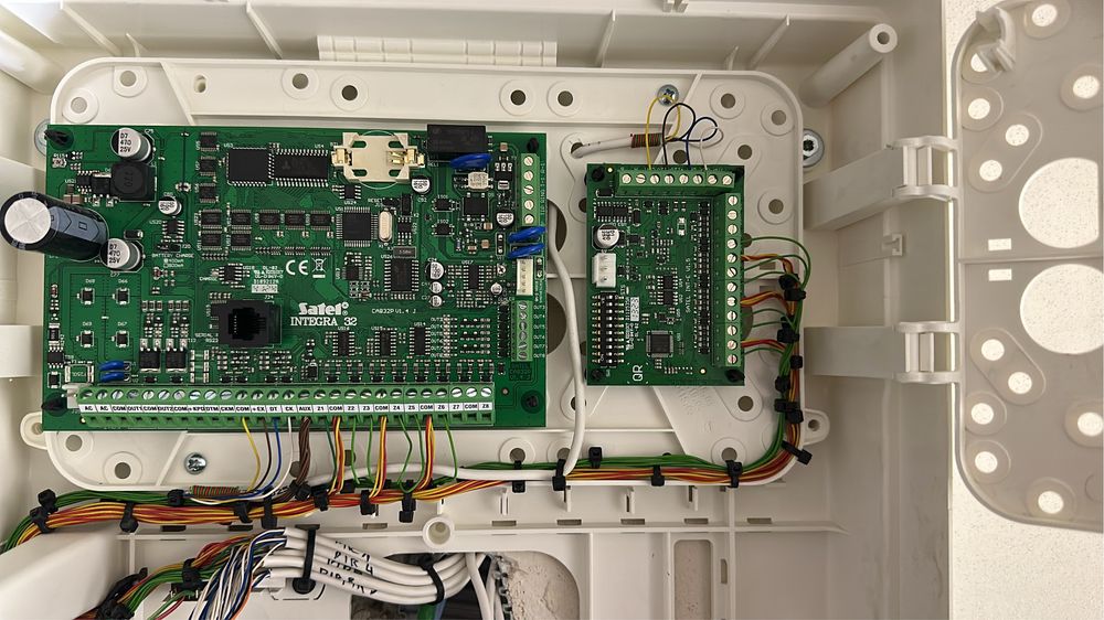 Usługi Elektryczne, Elektryk, Kamery, Alarmy, Elektryka