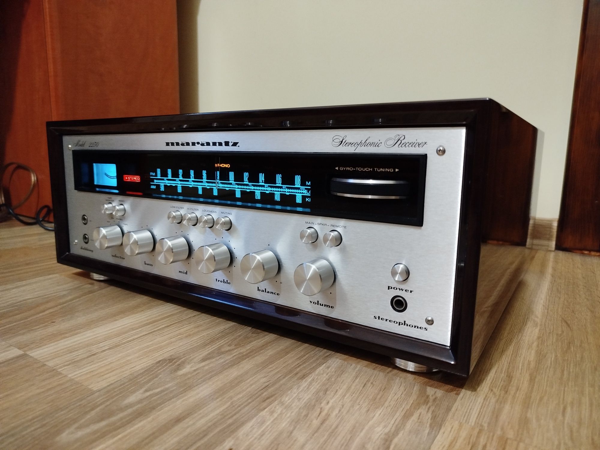 Amplituner Marantz 2230, Luxman, Sansui