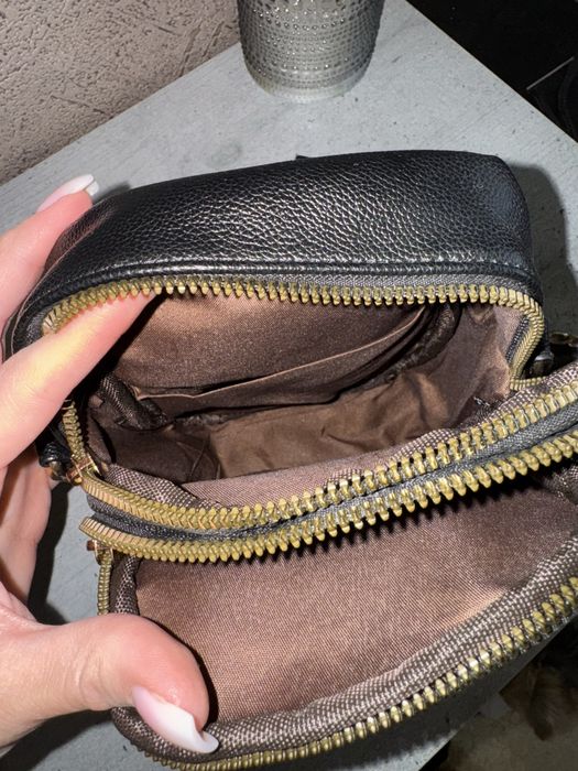 Сумочка через плече