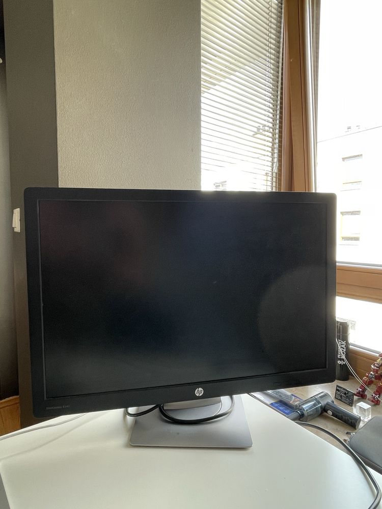 Monitor LED HP EliteDisplay E242 24 " 1920 x 1200 px IPS / PLS