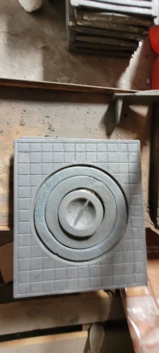 Колосники чугунные 450*210 и 500*210 усиленные с ребрами