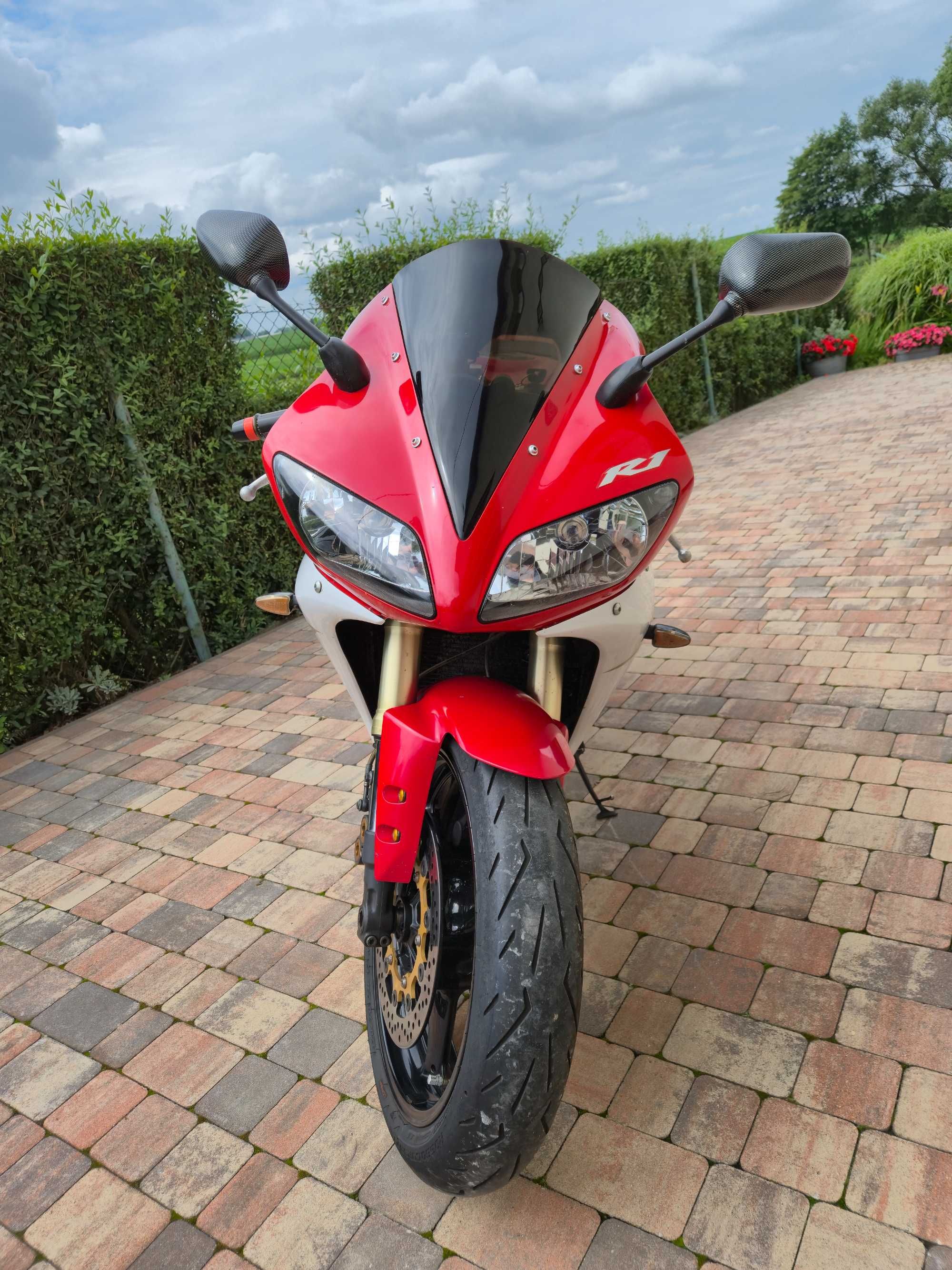 Yamaha R1 RN09 2003
