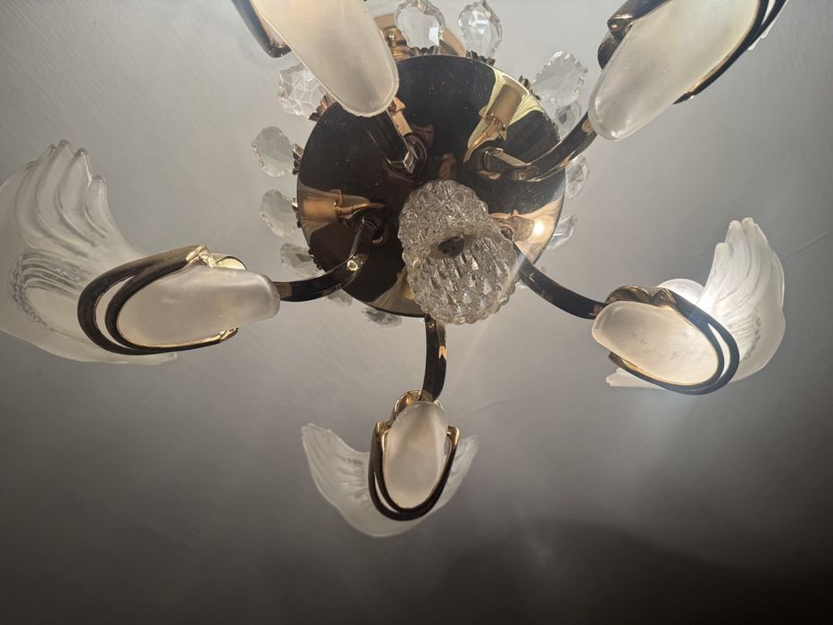 Люстра.Світильник.