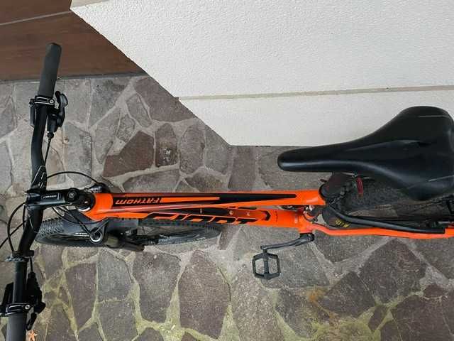 rower MTB Giant Fathom 2  rama M/ L koła 29"