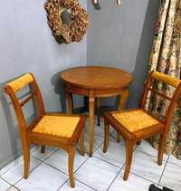 Stół i dwa krzesła Biedermeier