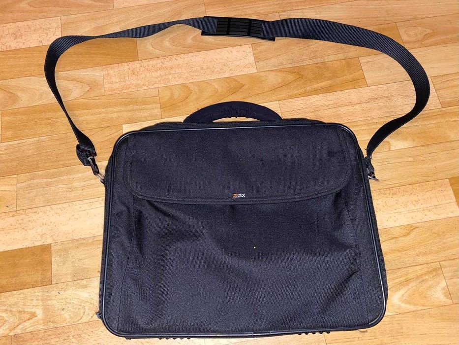 laptop hp 255 G7 + etui jako prezent