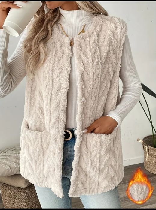 Ciepła kremowa kamizelka z futerka Teddy rom 46
