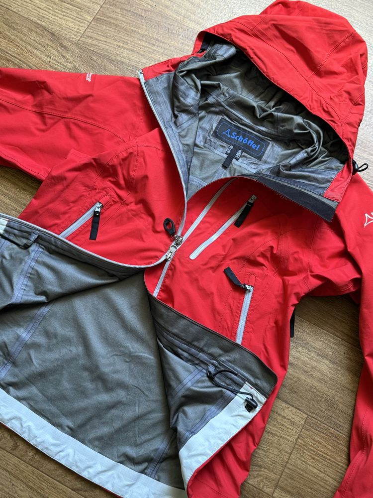 НЕ МОКНЕ gore tex pro Schoffel шофел шофель с-м розмір куртка вітровка
