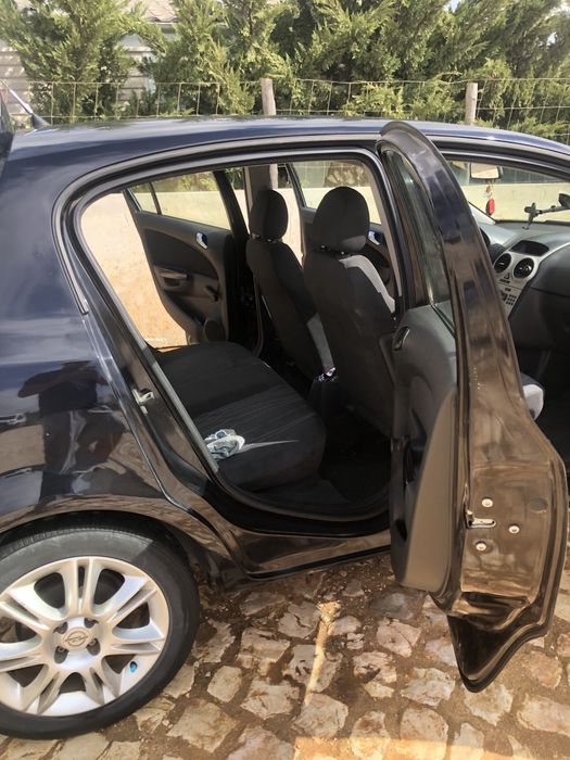 Opel corsa 2007 .