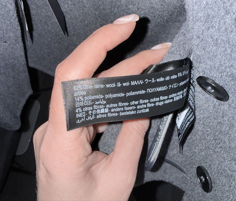 Куртка Massimo Dutti нова