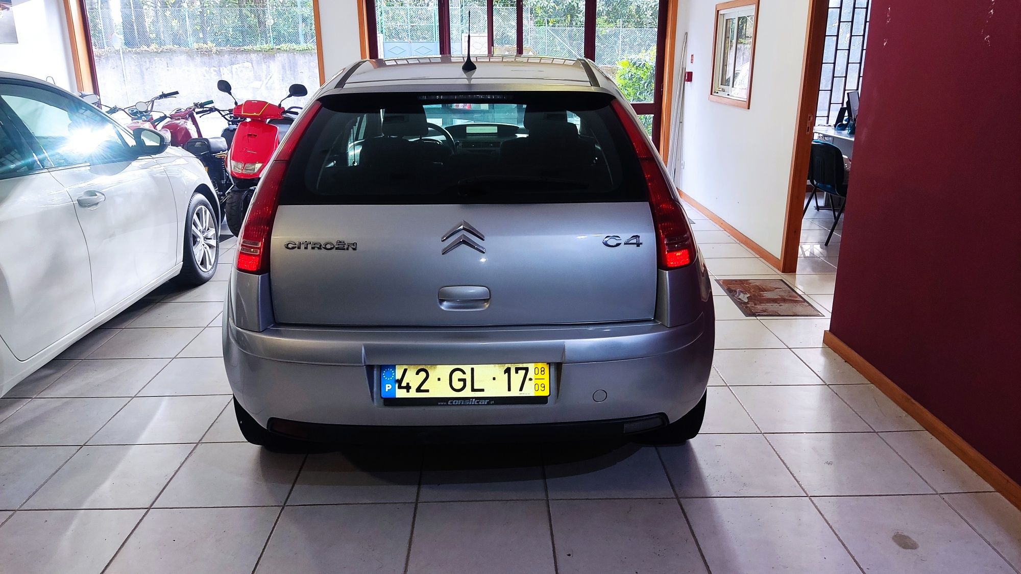 Citroen c4 caixa automática só 5950€