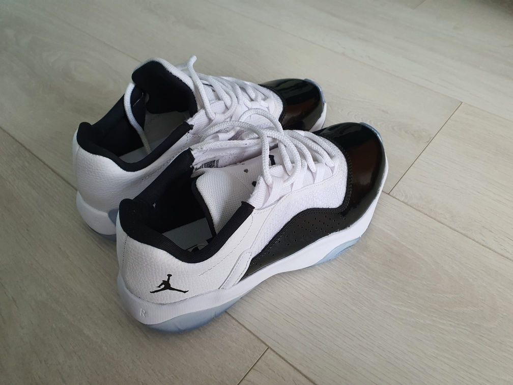 AIR Jordan 11 CMFT Low (GS)
