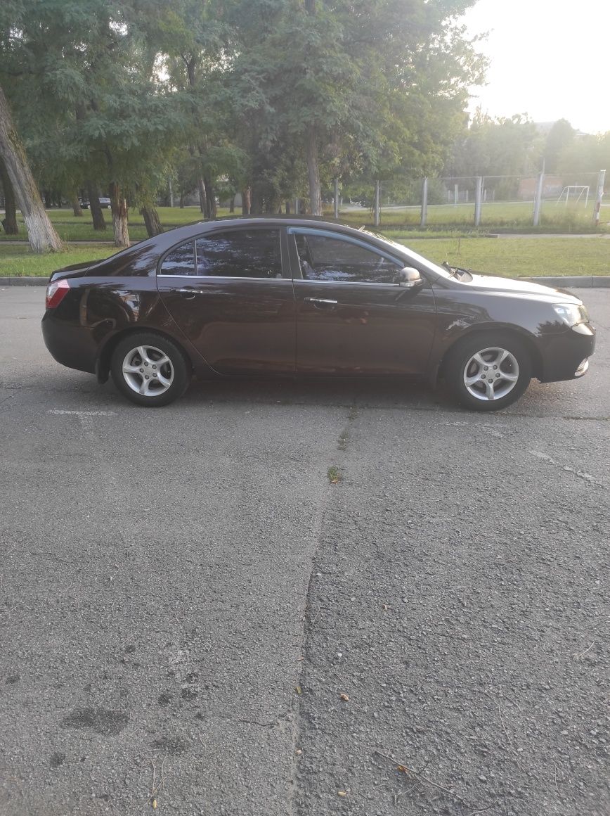 Продам Geely Emgrand 7