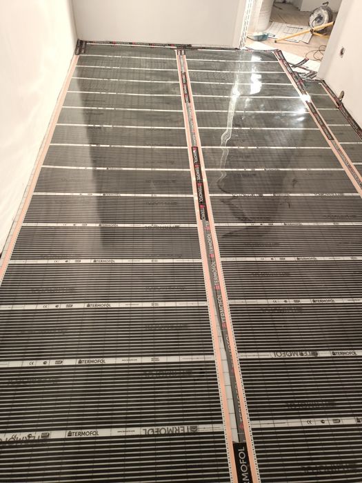Folie grzewcze, maty i kable grzewcze
