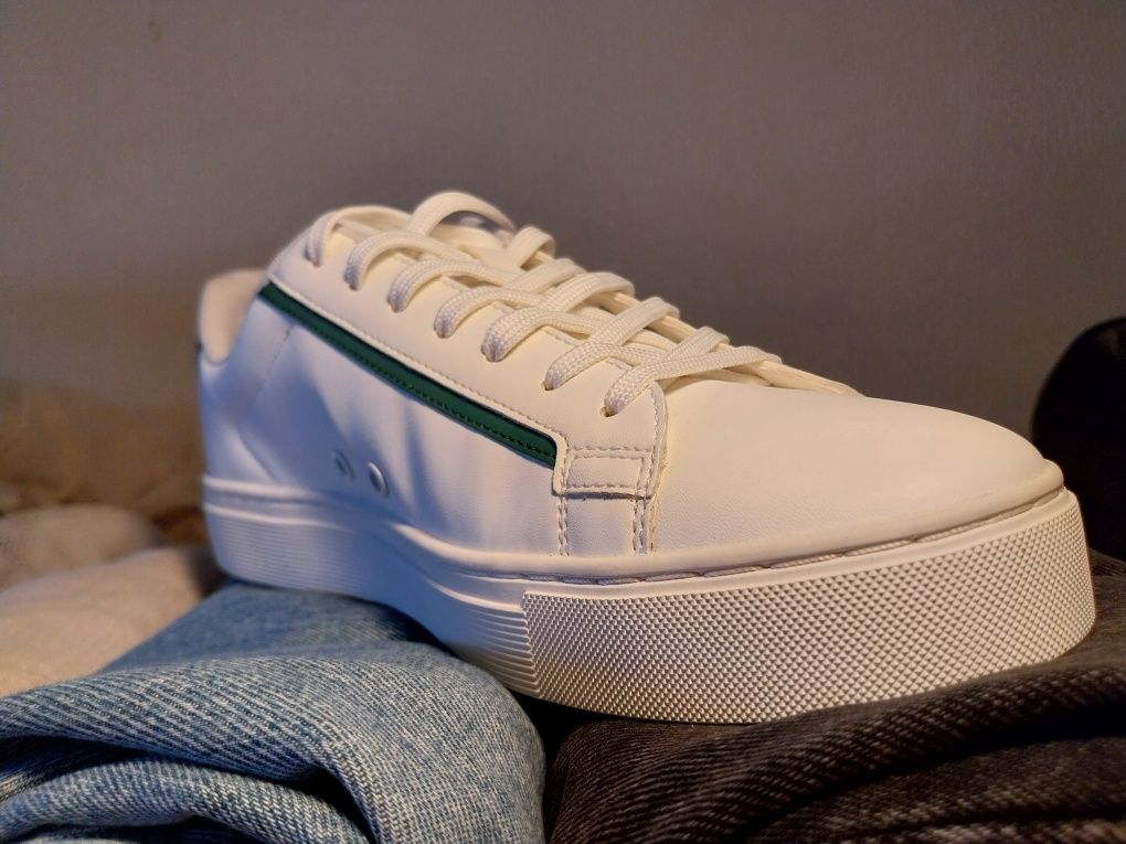 Hugo boss open white