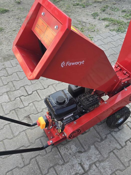 Rozdrabniacz do gałęzi / spalinowy Faworyt JR950BH
