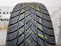 Bridgestone Blizzak Lm001  215/55/18  6,7mm(1223)