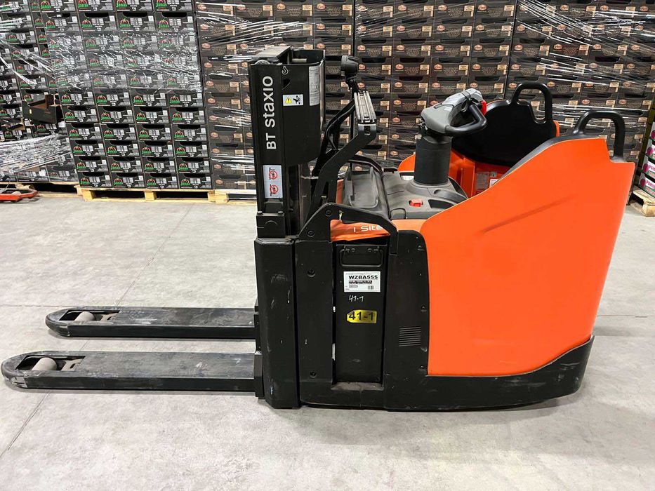 Paleciak elektryczny/sztaplarka TOYOTA SPE200D - rok 2017