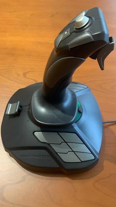 Joystick Thrustmaster T.16000M para PC