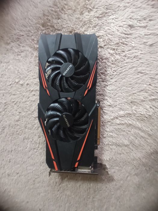 Неробоча Gigabyte Gtx 1070 8gb під ремонт