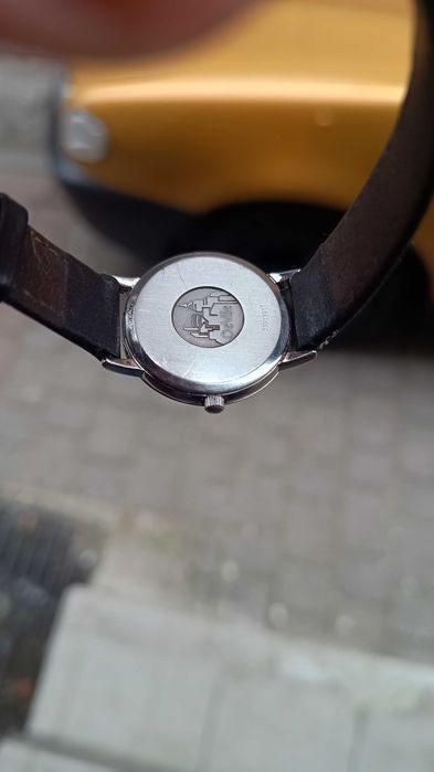 Sprzedam zegarek Omega De Ville-quartz-damski