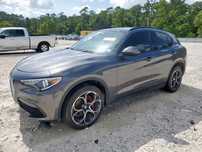 Alfa Romeo Stelvio 2.0 280 KM, 4x4, wersja Veloce, ACC, panorama, drobne uszkodzenia!