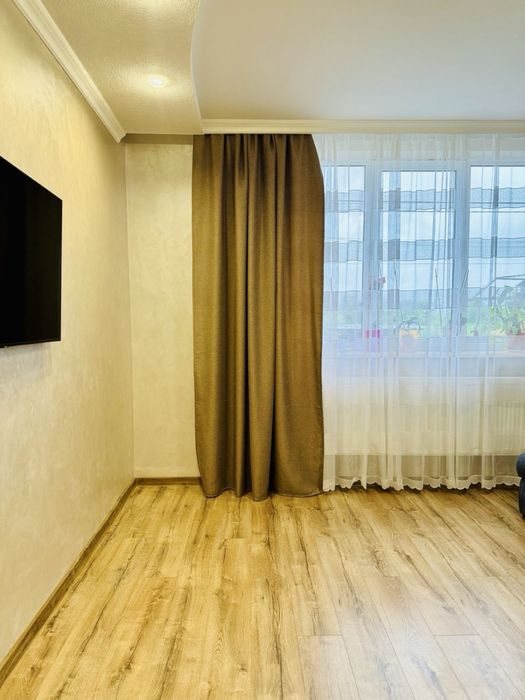 Енергозберігаючий будинок в Ужгороді з доходом 1000$ в місяць