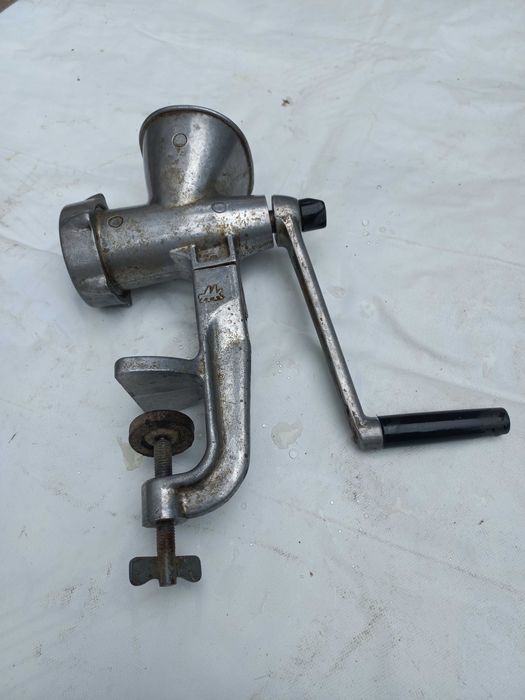 Мясорубка ручная дюралюминевая