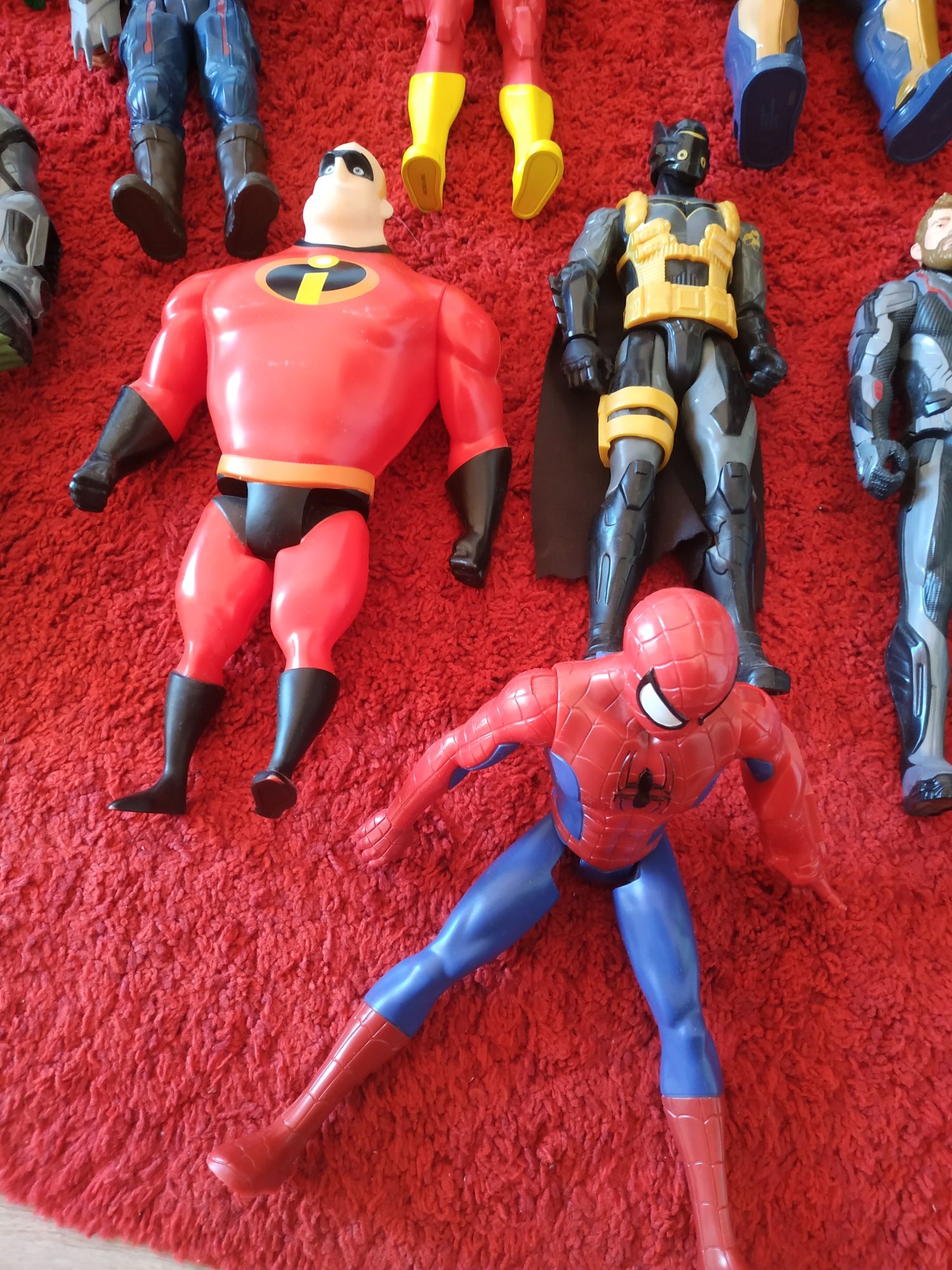 Bonecos super heróis