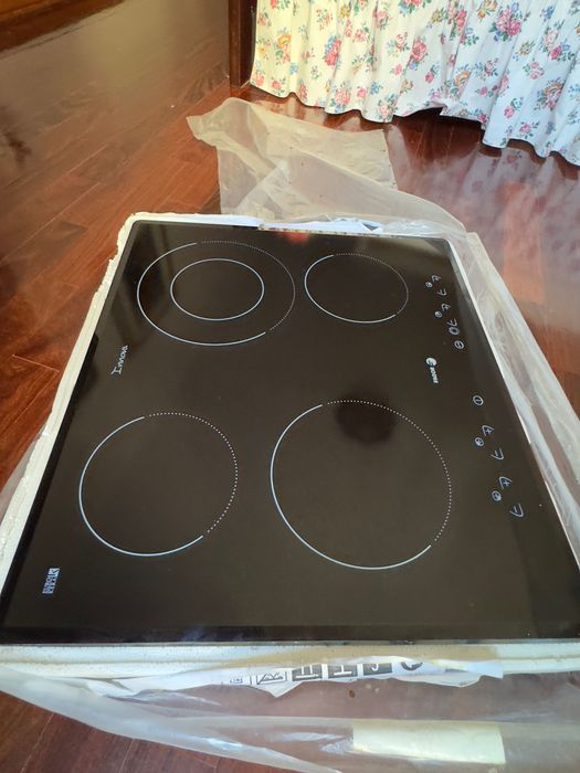 Placa vitrocerâmica Fagor