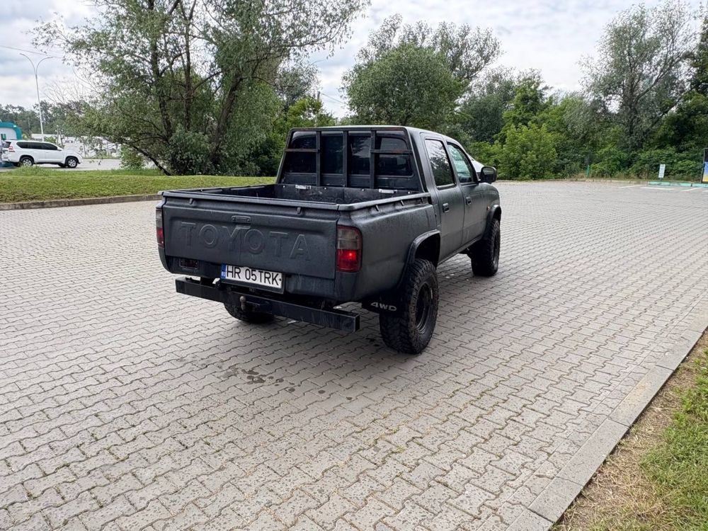 Тойота Хайлюкс ЗСУ Hilux